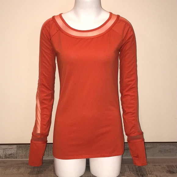 oiselle Tops - oiselle workout top